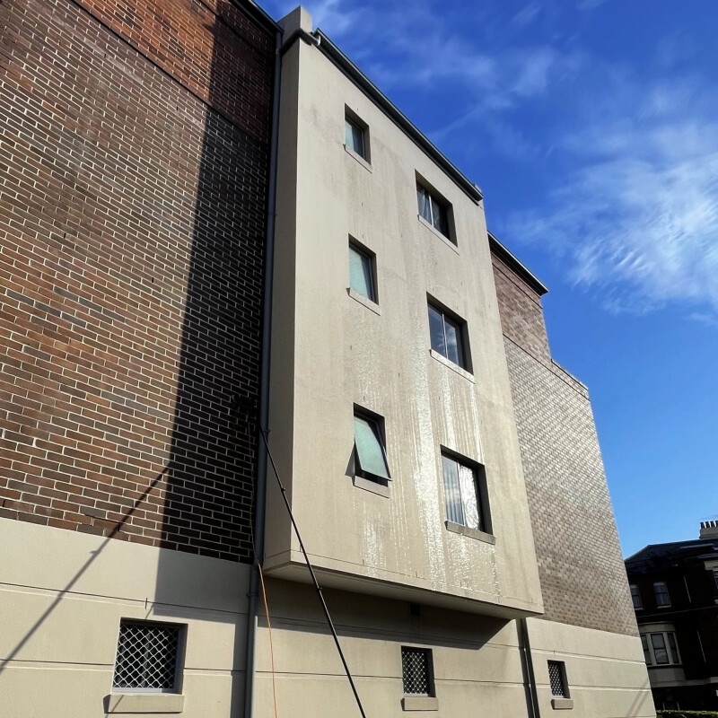 strata window cleaning using waterfed pole
